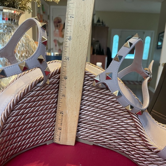 VALENTINO LEATHER ESPADRILLE WEDGE-SANDALS - Picture 3 of 6